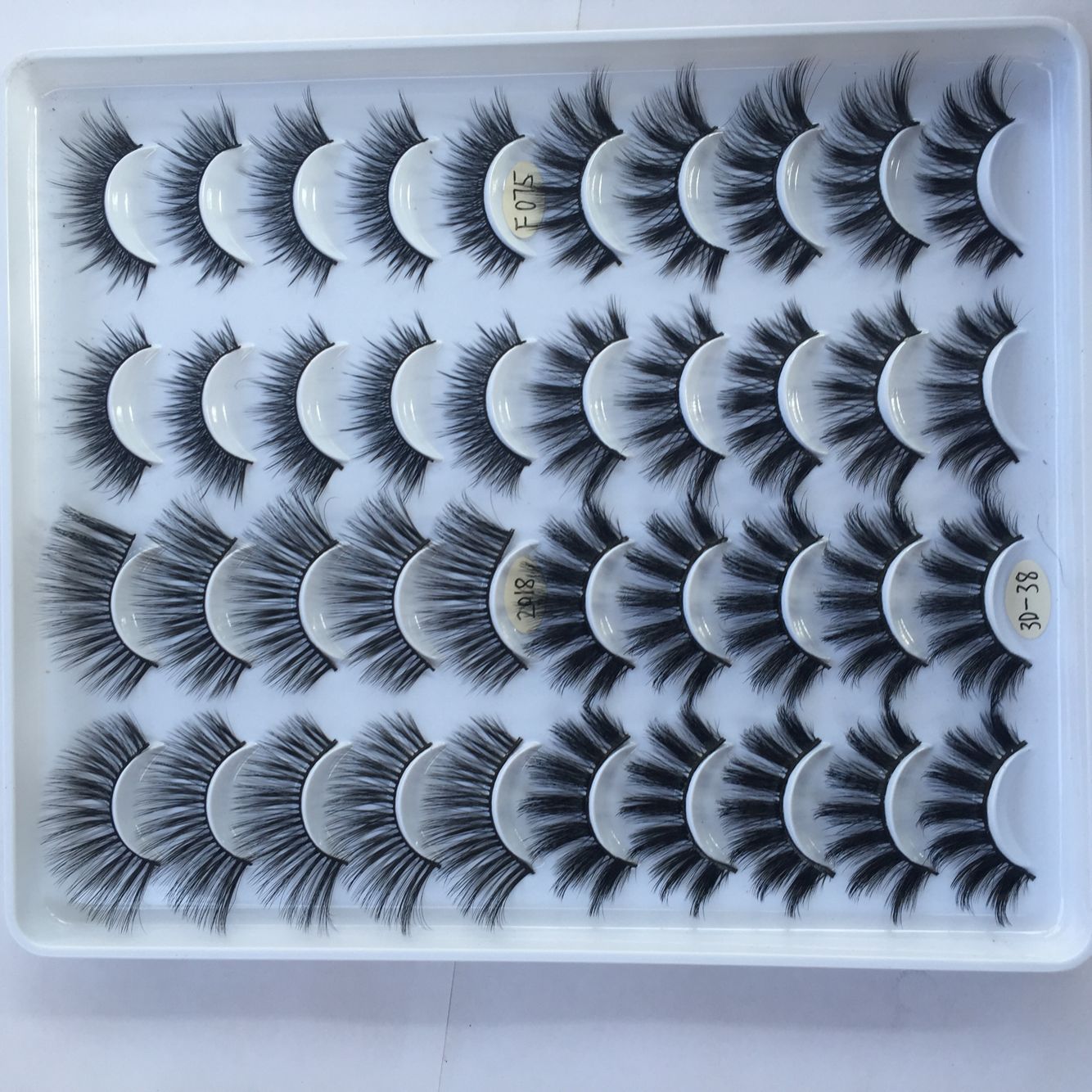 20 Pairs Of False Eyelashes clusters