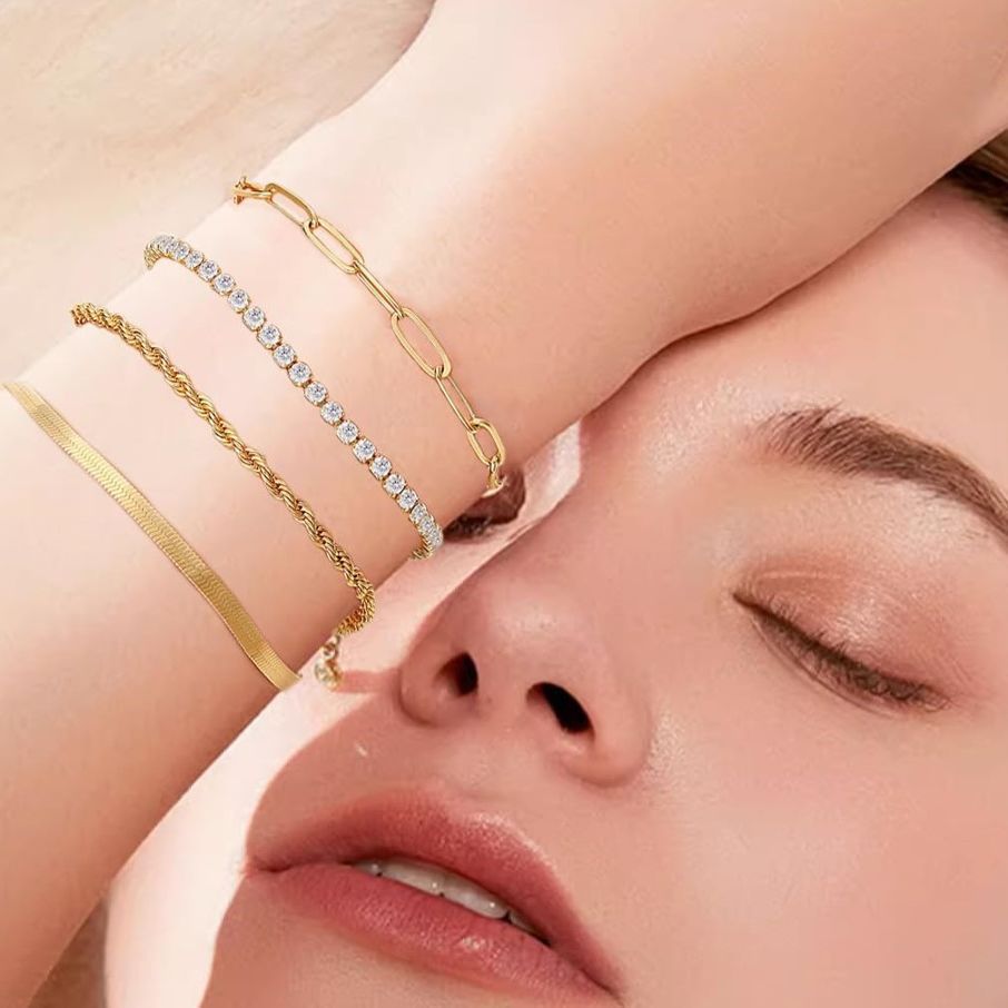 European And American Style Cuban Chain Set Womens Stainless Steel Paperclip Bracelet